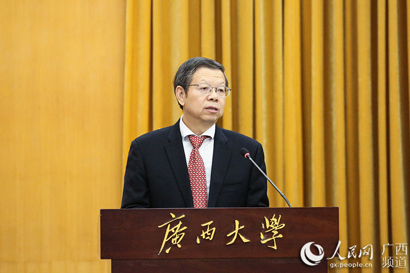 刘正东在国际投资贸易与广西自贸区法制建设国际研讨会上的致辞来自世界各地的国际投资贸易法研究专家们汇聚beat365唯一官网，围绕中国（广西）自由贸易试验区建设需要，共同探讨国际经贸投资合作中的法律风险及解决之道，我表示诚挚的欢迎和衷心的感谢【详细】 